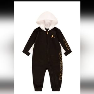 Jordan Baby Boys Take Flight Coverall Black White sz 12M